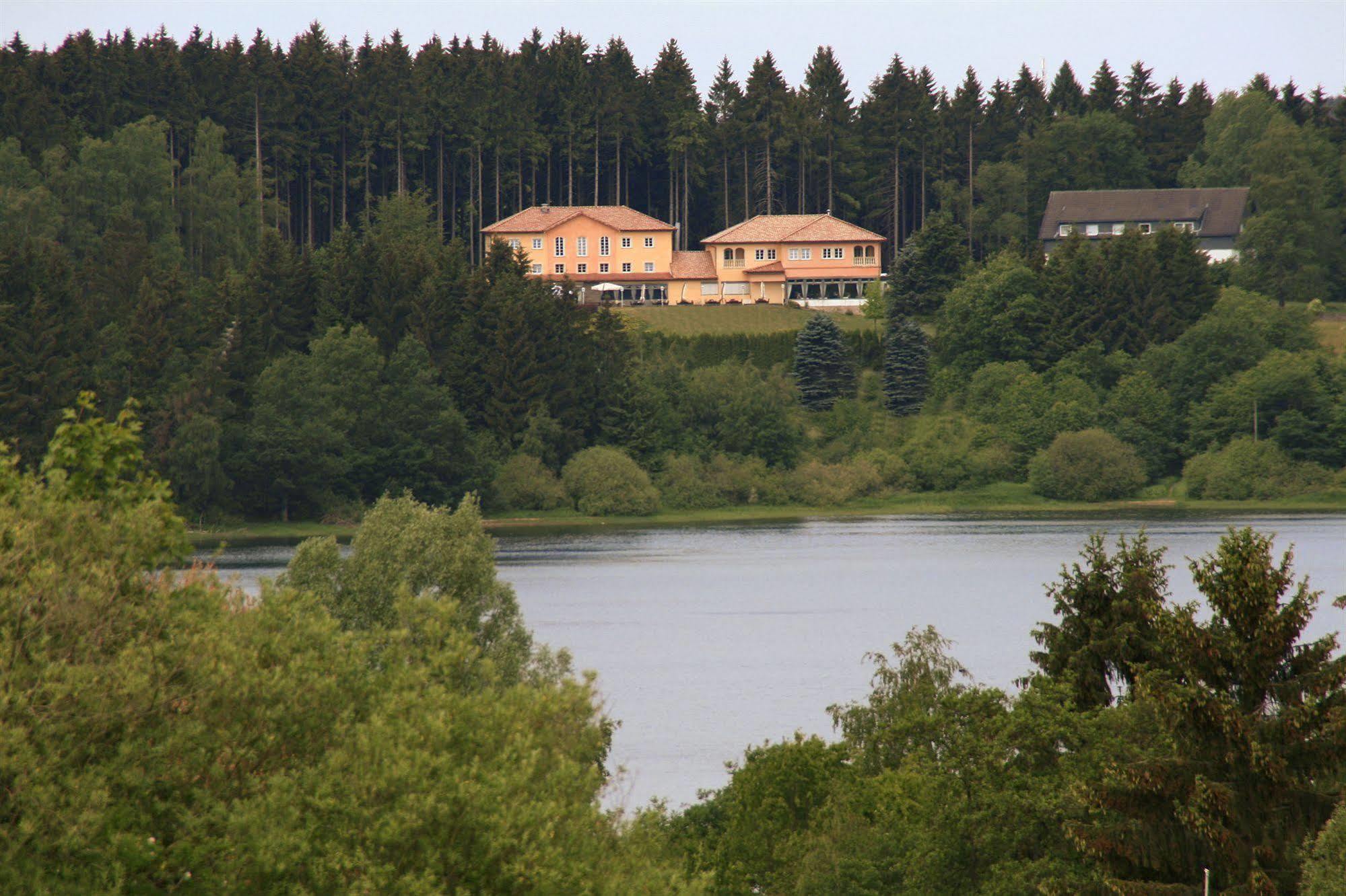 Waldhotel Marienheide Экстерьер фото
